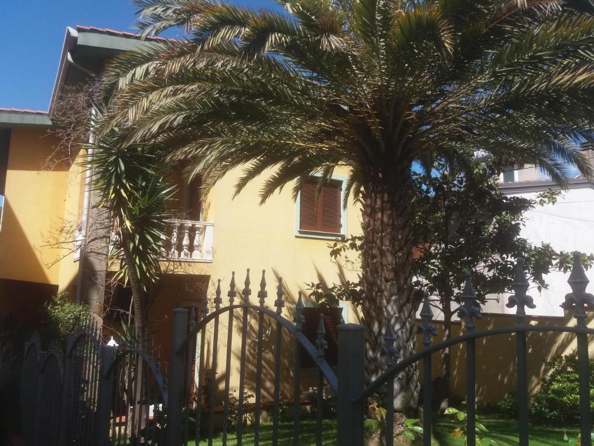 Valentina'S Garden House Hotel Triei Exterior photo